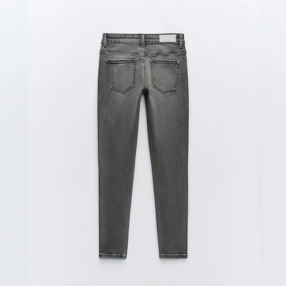 Zara Mid Rise jeans - Picture 2 of 7
